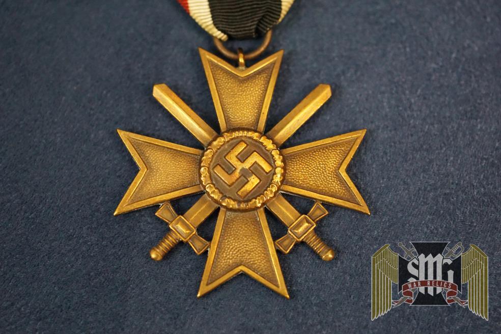 War Merit Cross w/swords Early Type
