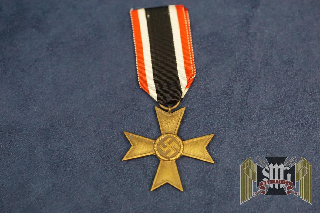 War Merit Cross w/out Swords Early Type