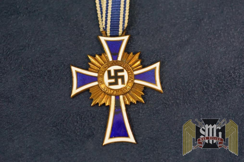 Mother's cross in bronze