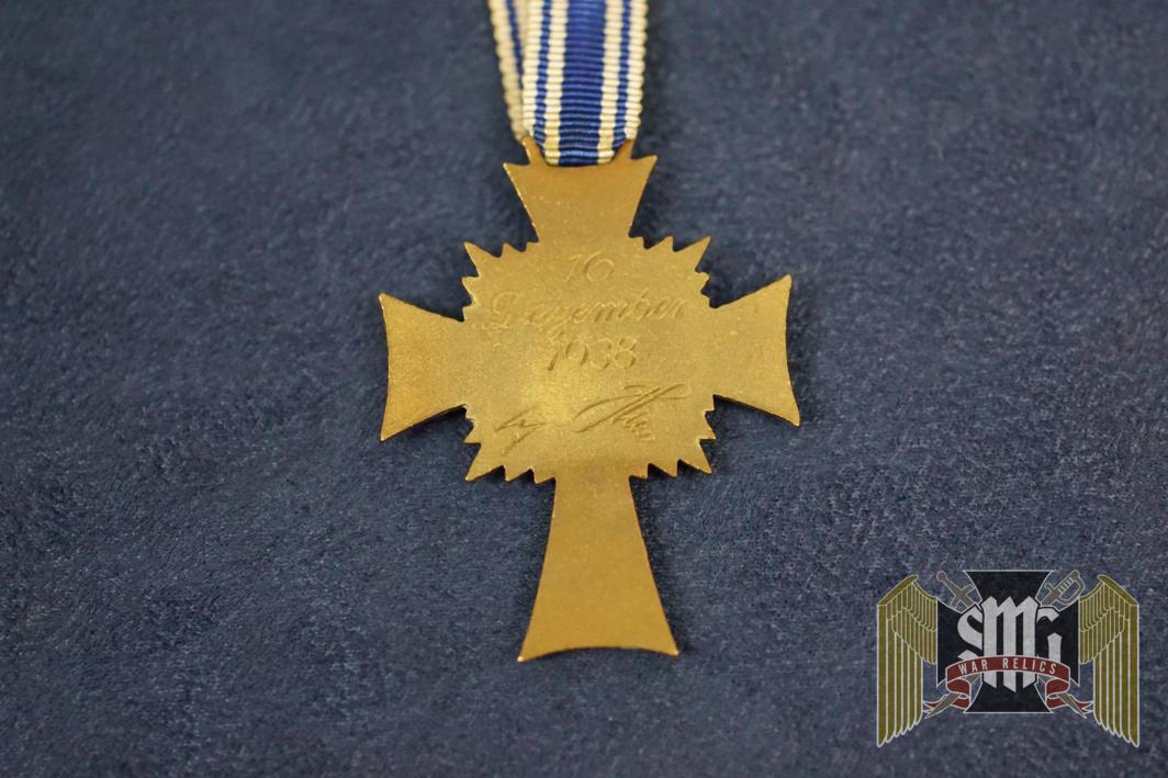 Mother's cross in bronze