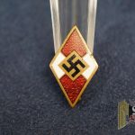 Hitler Youth Member Badge RZM M1/72