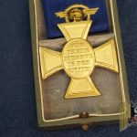 Cased 25 year Police Medal