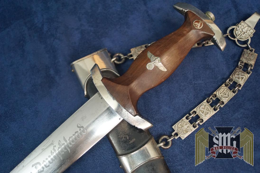 Chained NSKK Dagger by Krebs, Transitional