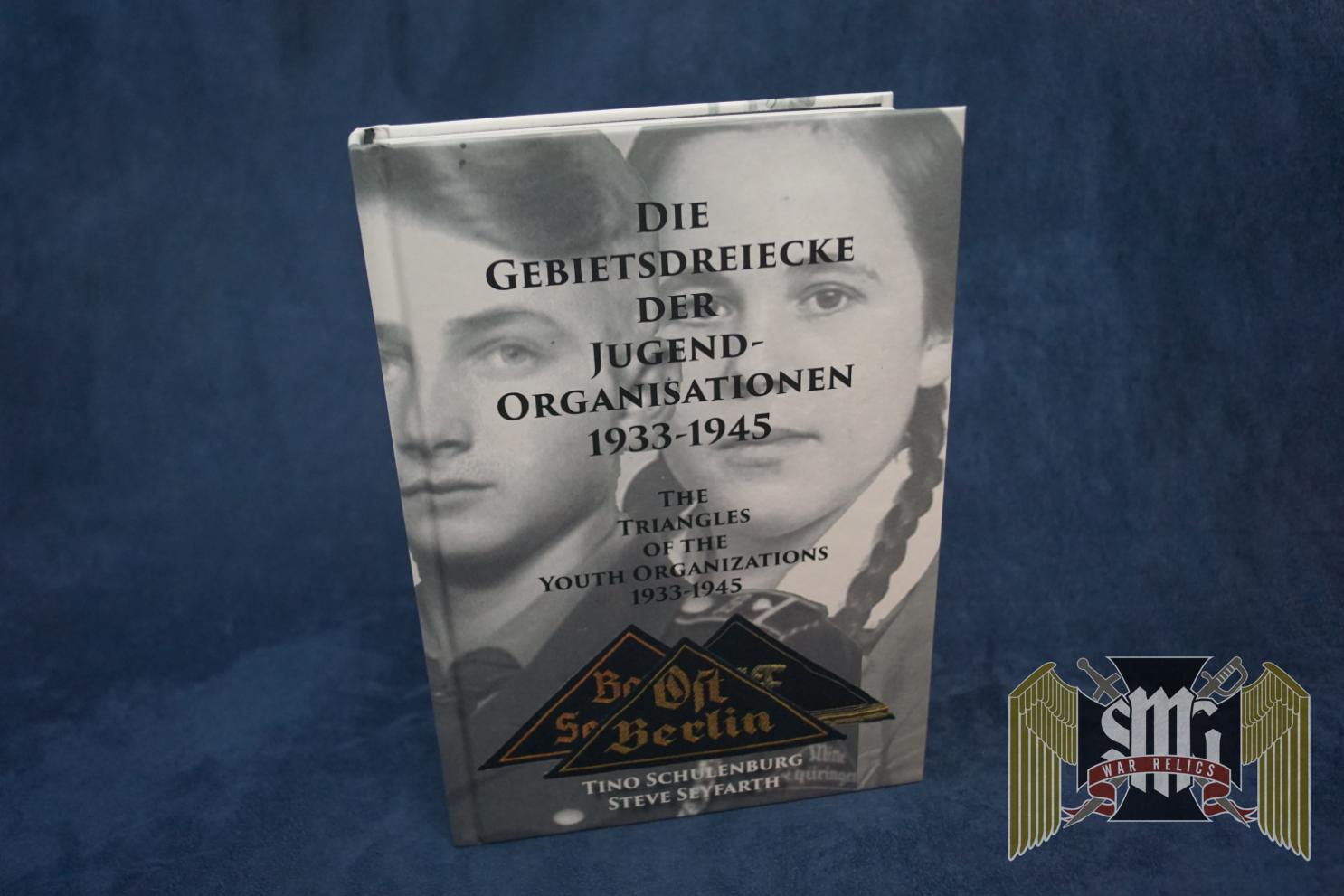 The Triangles of The Youth Organizations 1933-1945