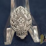 hitler youth meeting pin 1935
