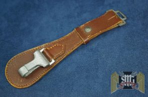 Tear Drop Sword Hanger by Assmann