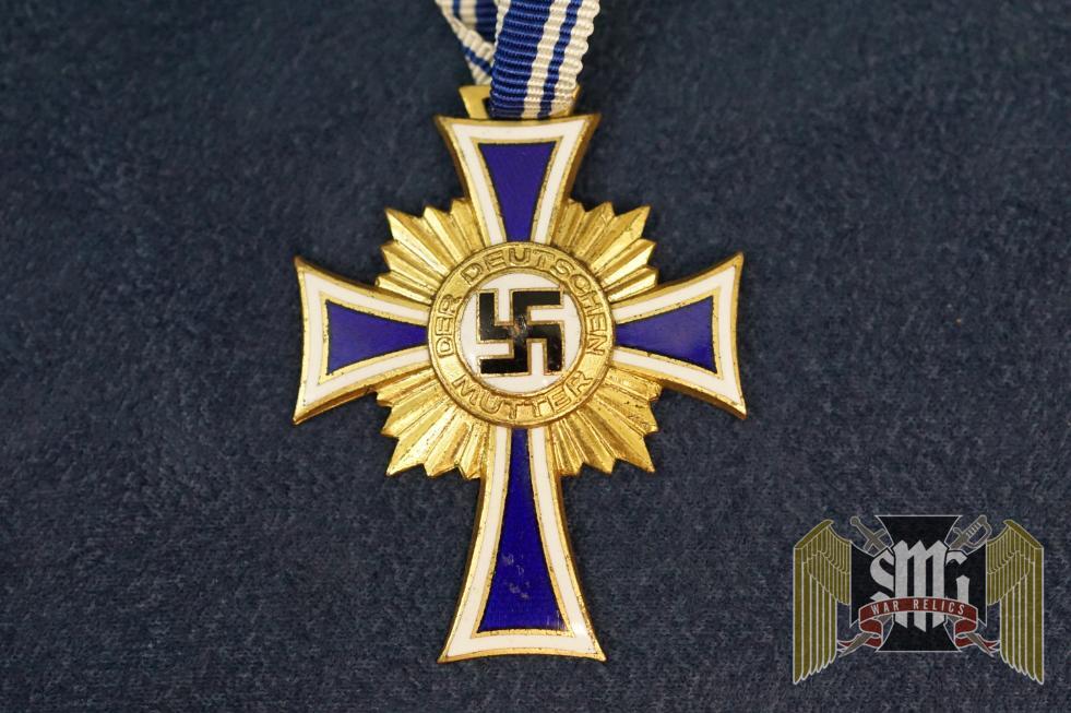 Gold mothers cross