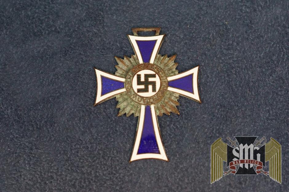 https://war-relics.com/wp-content/uploads/2025/04/DSC02112-1.jpg