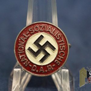 SMGO-0443 NSDAP Member  badge by  Assmann RZM m1/17