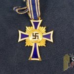 Mother's Cross in Gold