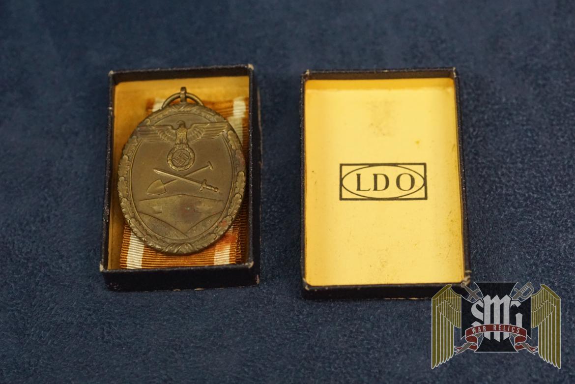 West Wall Medal With original LDO Box