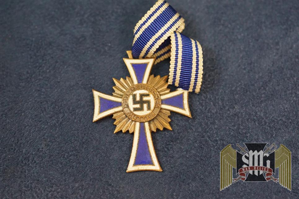 Mother's Cross in Silver