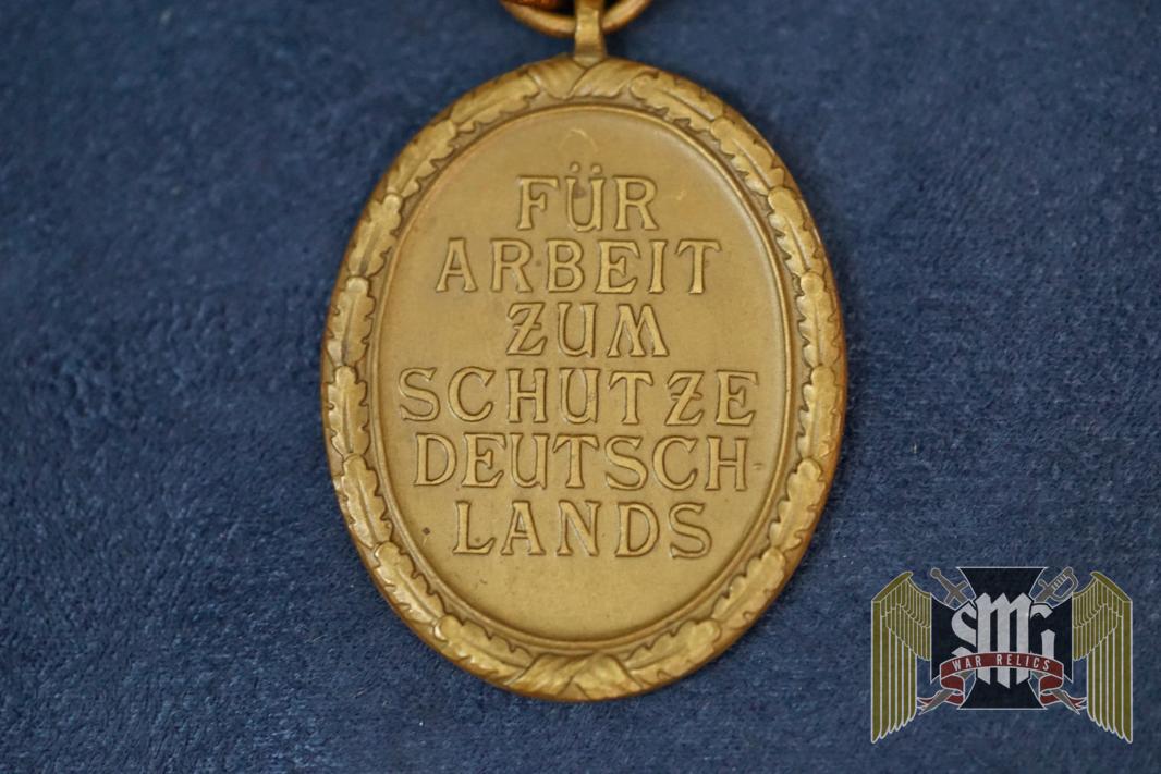 Westwall Medal Early Tomback