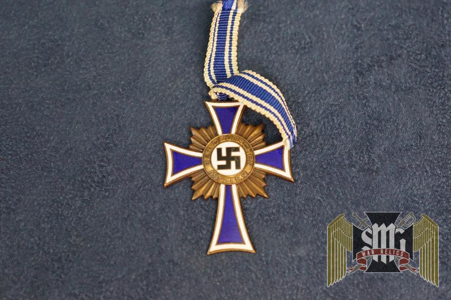 Mother's Cross in Bronze