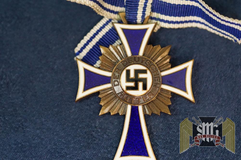 Mother's Cross in Bronze