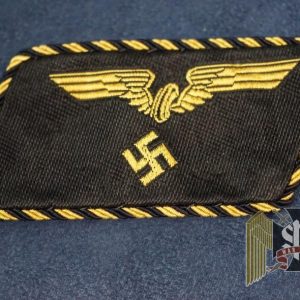 Paygroup 12-17 Reichsbahn Collar Tab