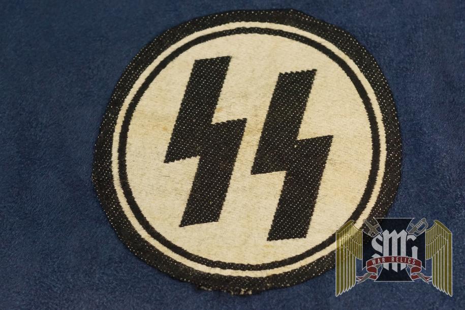 SS Bevo Sports Shirt Badge