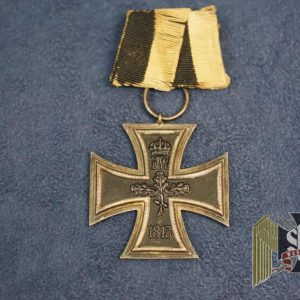 Iron Cross Second Class 1914 with parade mount