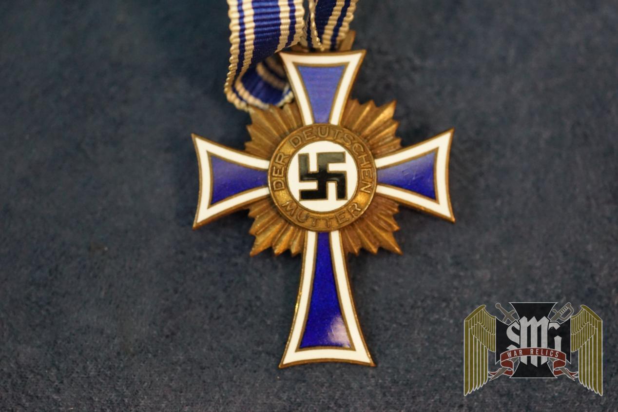 Mother's cross in Bronze