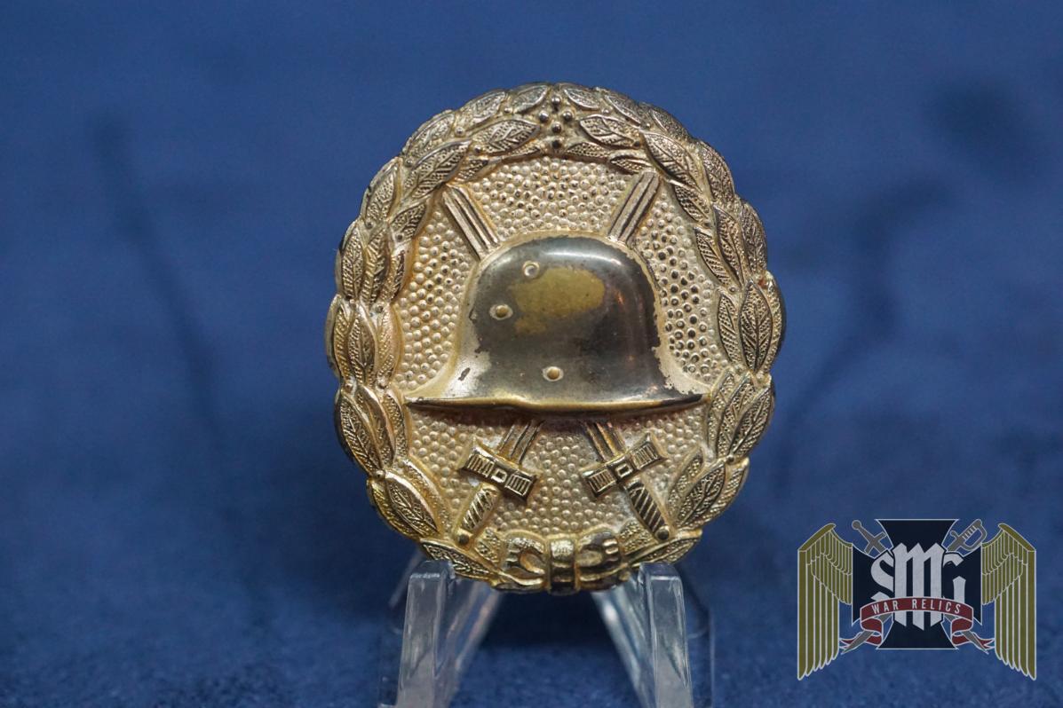 WW1 Silver wound badge with Award document