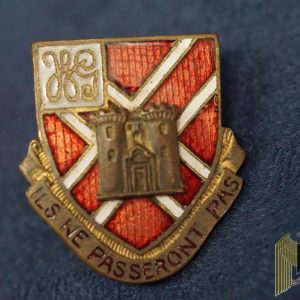 105th Field Artillery Screw back DI pin