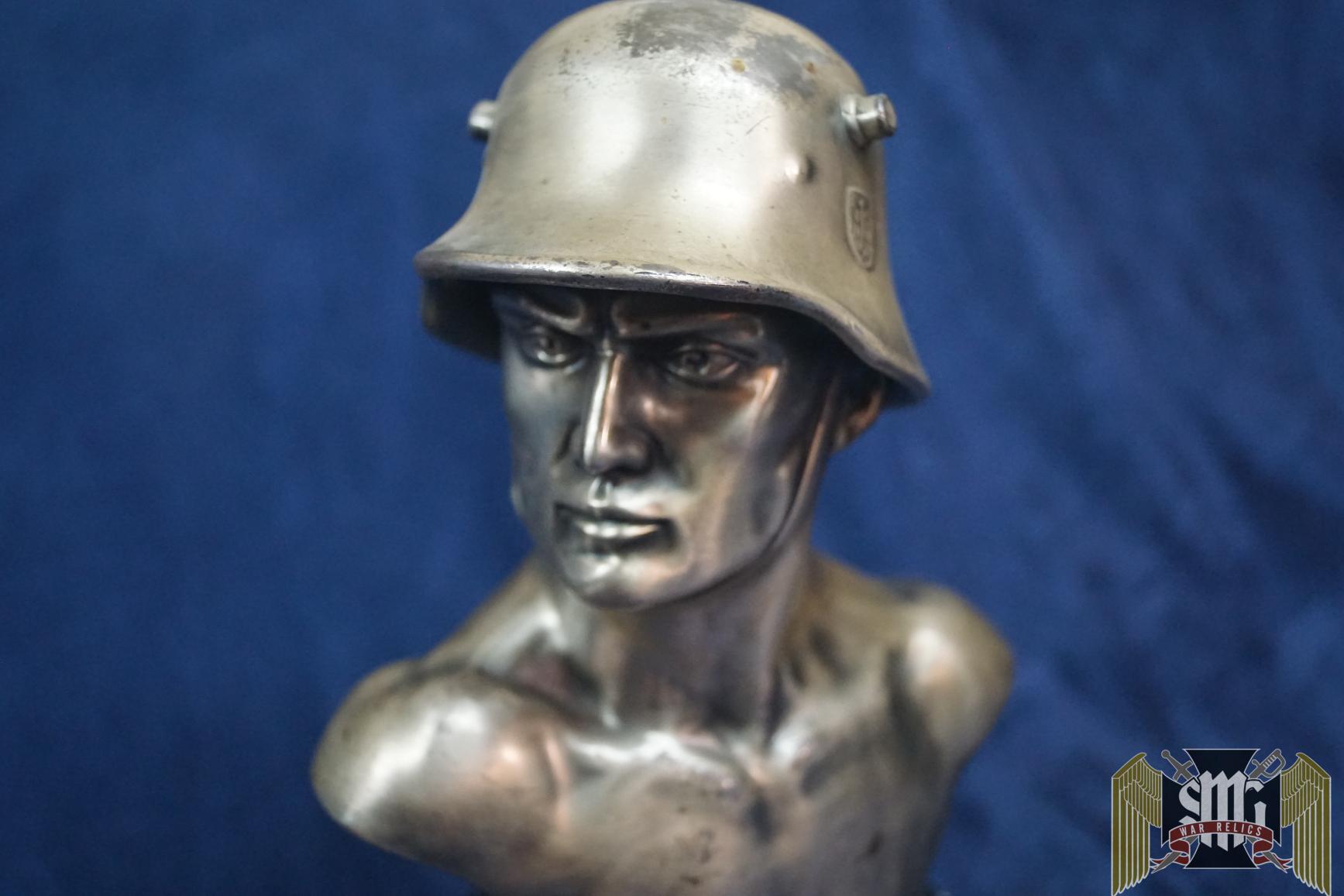 Bronze Bust Of heer Soldier