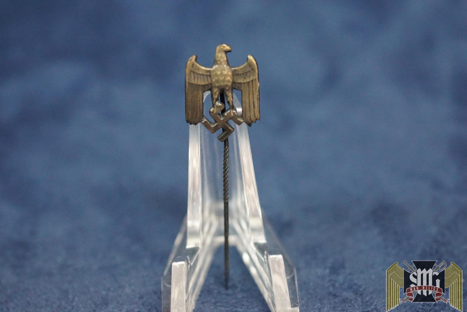 Wehrmacht Eagle stick pin