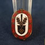 Arbeits Dank pin