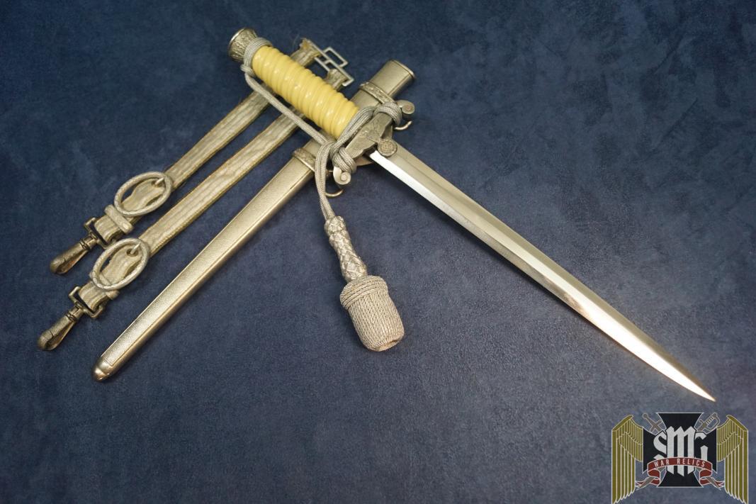 Personalized Army dagger with nickeled Fittings and Hangers