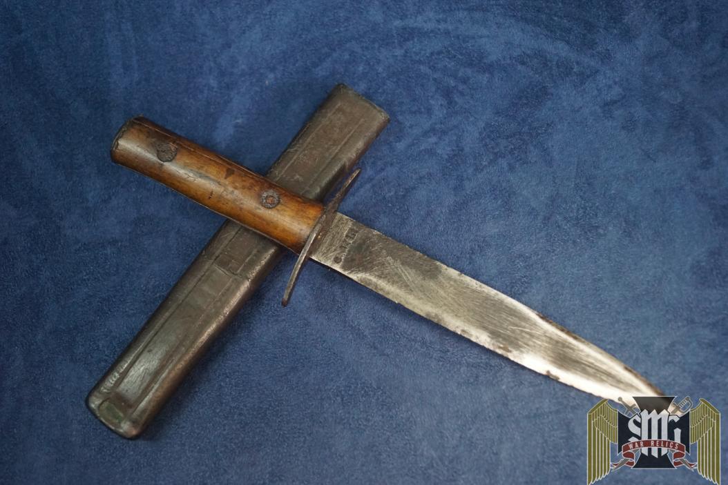 Italian Fascist youth knife by G. ???
