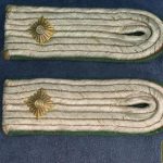 Leutnant Shoulder boards for Heer Artillery Admin