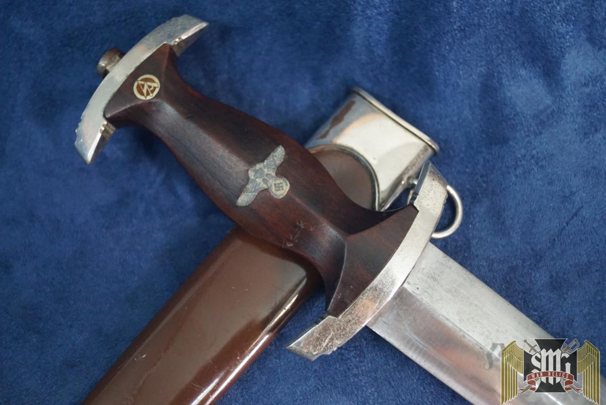 SA dagger Late style by Eickhorn M7/66