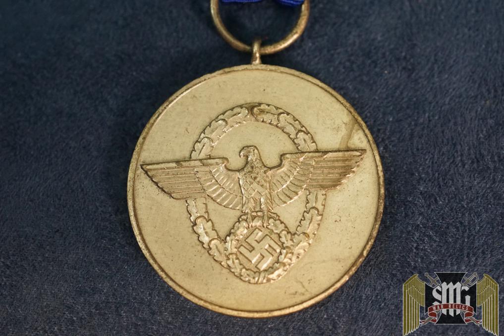 Police Long service medal for 8 years