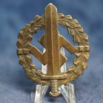 SA sports badge in bronze by Berg & Nolte