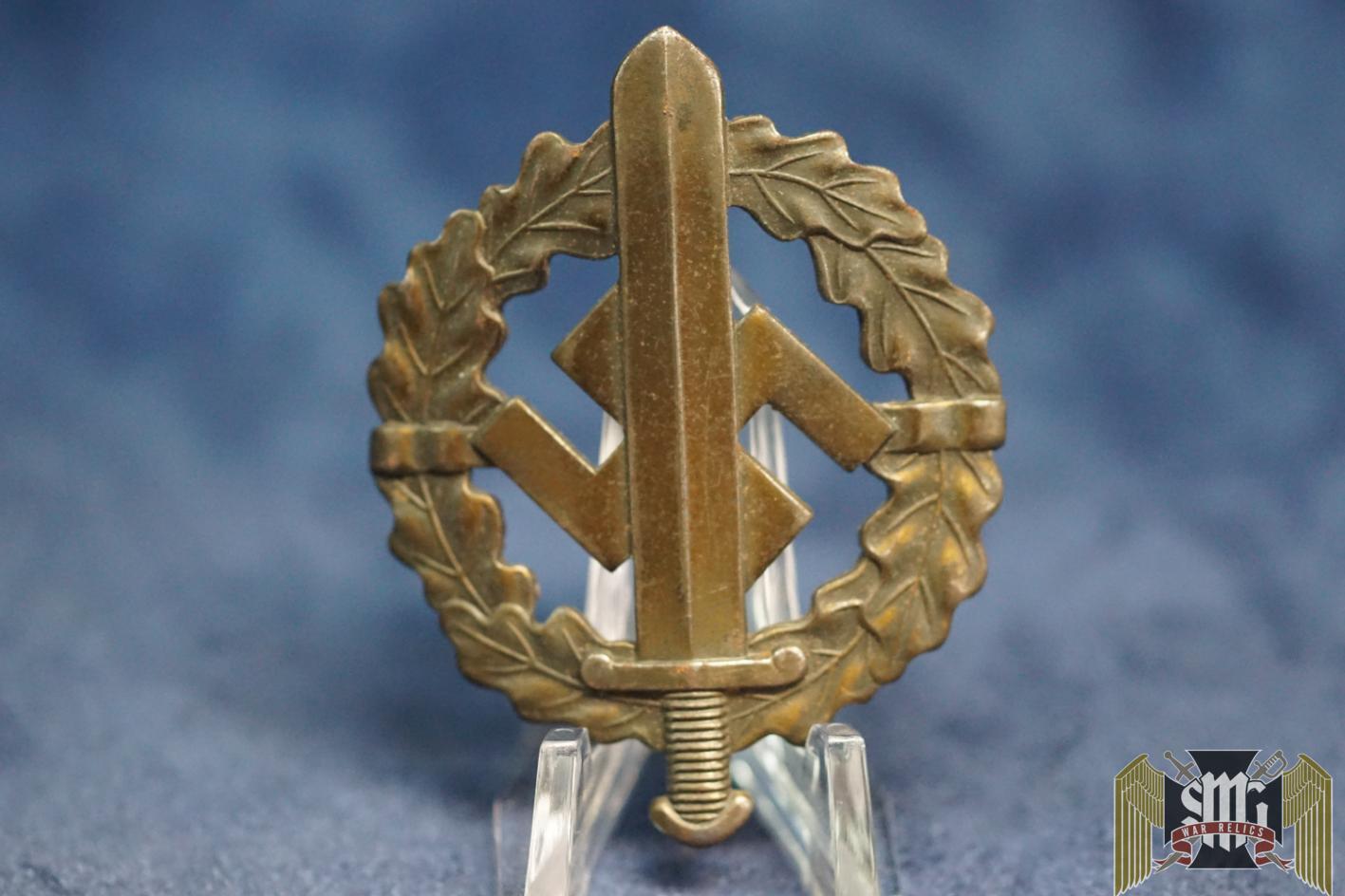 SA sports badge in bronze by Berg & Nolte