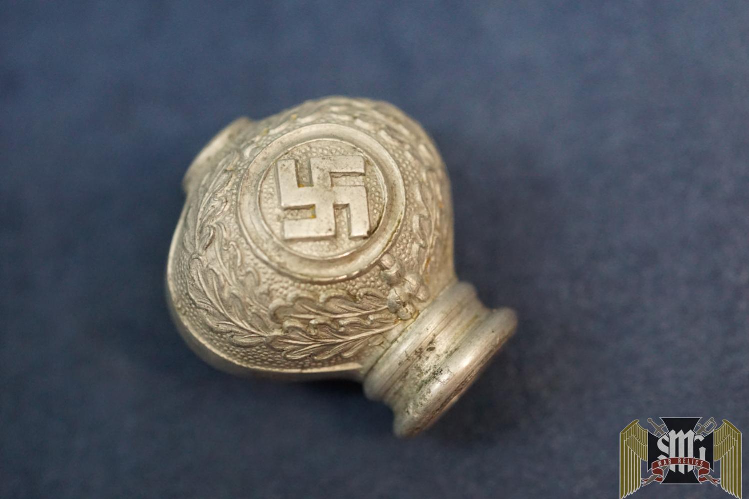 Second model Luftwaffe dagger pommel