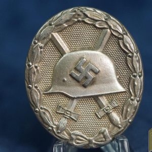 WOUND BADGE IN SILVER BY Klein & Quenzer “65”