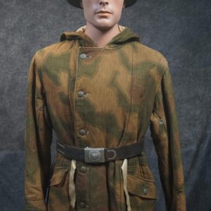Wehrmacht reversible winter parka in Sumpftarnmuster