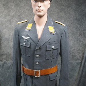Luftwaffe Leutnant Flieger Blouse W/ Award loops