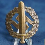 SA sports badge in bronze by W.REDO