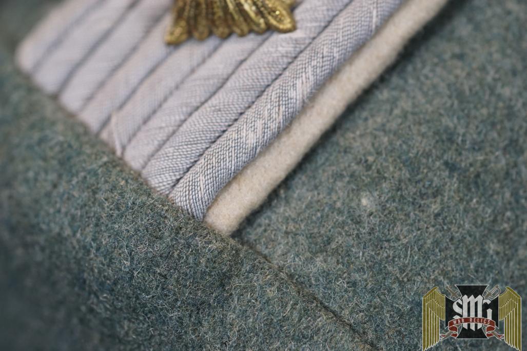 M40 Tunic for Infantry Hauptman with Award Loops