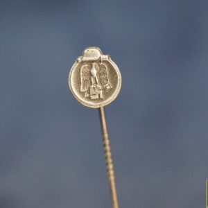 Ost Medal Stick pin