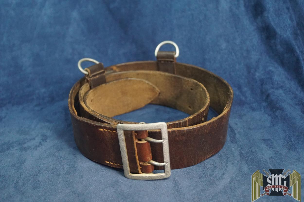 Wehrmacht Brown Officer's Claw belt with cross strap loops