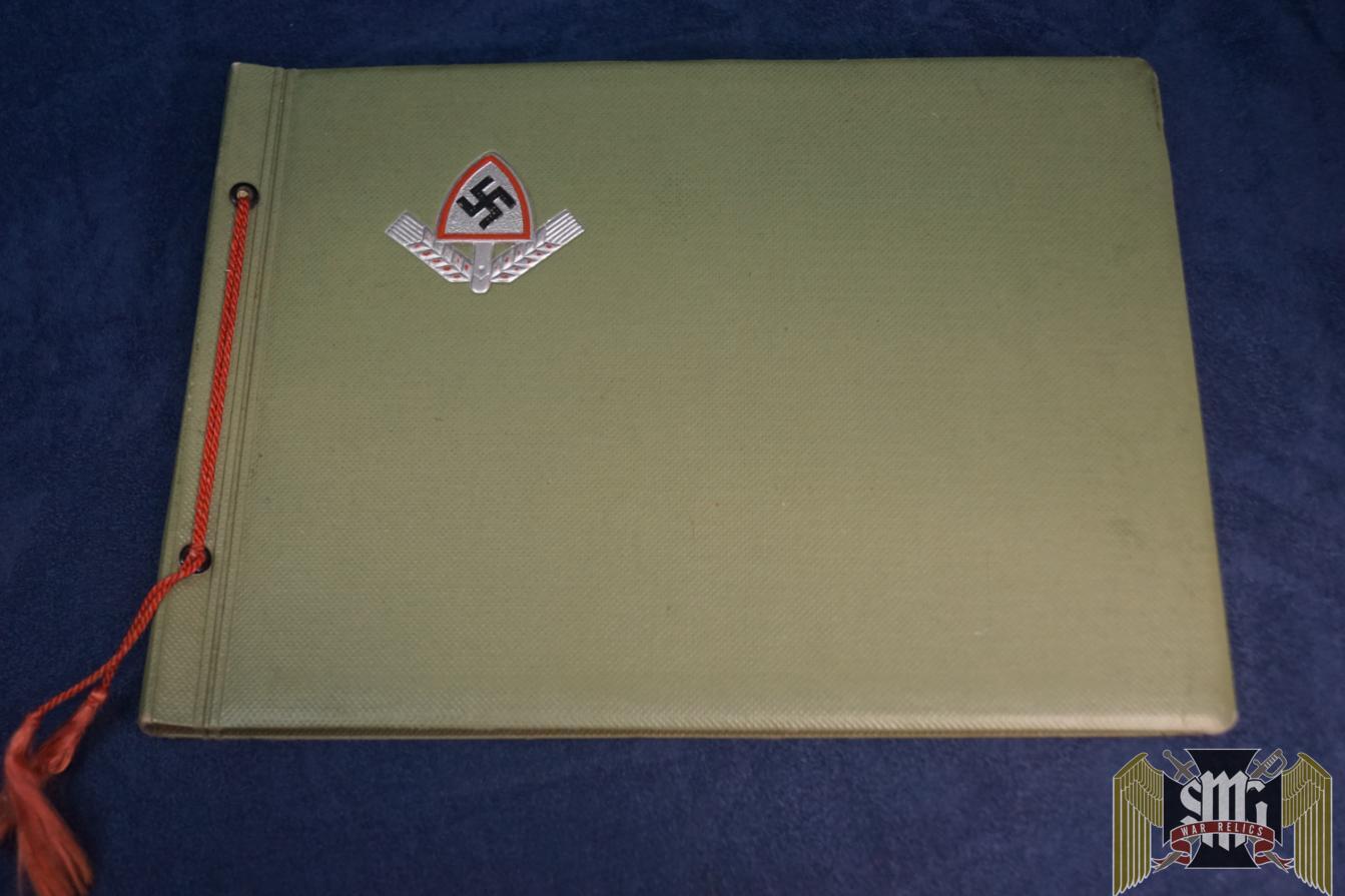 Un used Blank RAD Photo Album