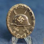 Early Silver Wound badge by Hauptmünzamt 30 marked