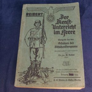 der dienstunterricht im heere 1941 Army Training manual