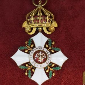 Bulgarian order of civil merit w/damaged suspension loop