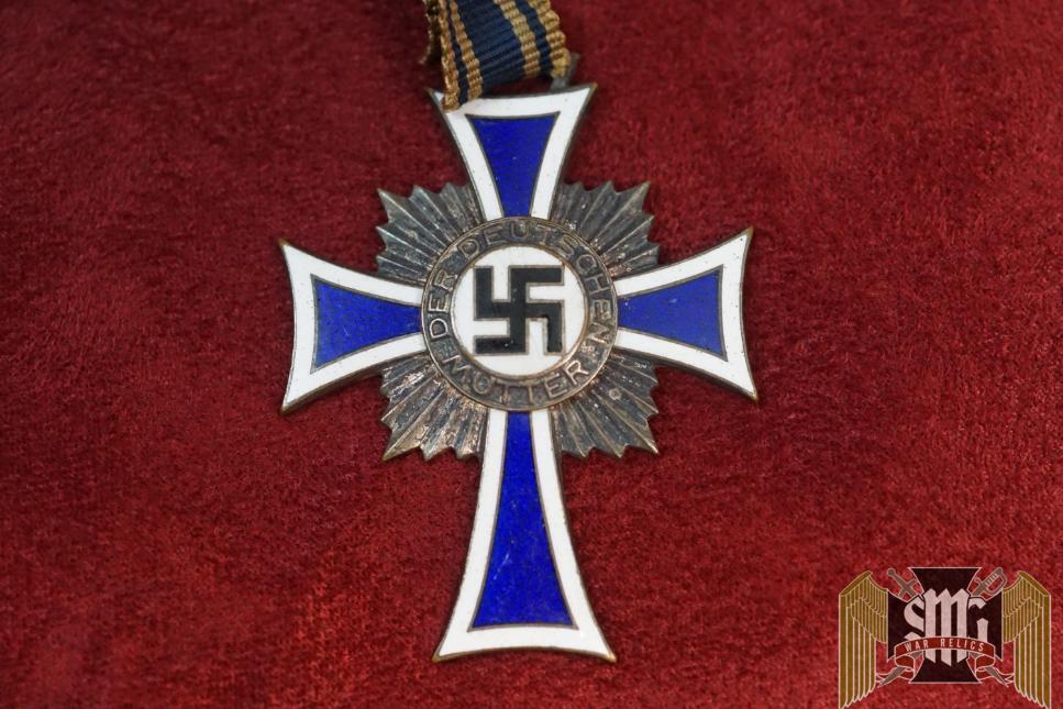 Mother's Cross in Silver