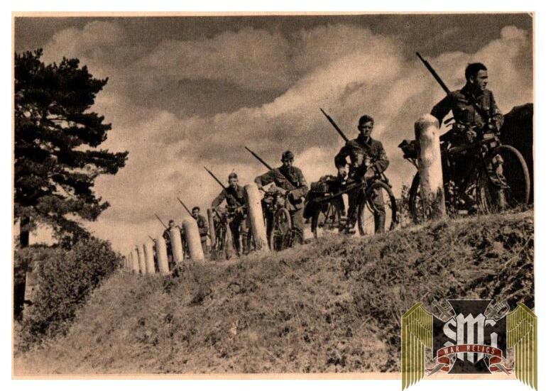 RAD frontline Fighters Postcard