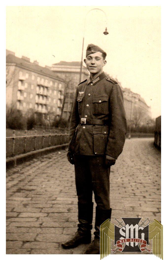 Heer Soldier Photo card date 1943